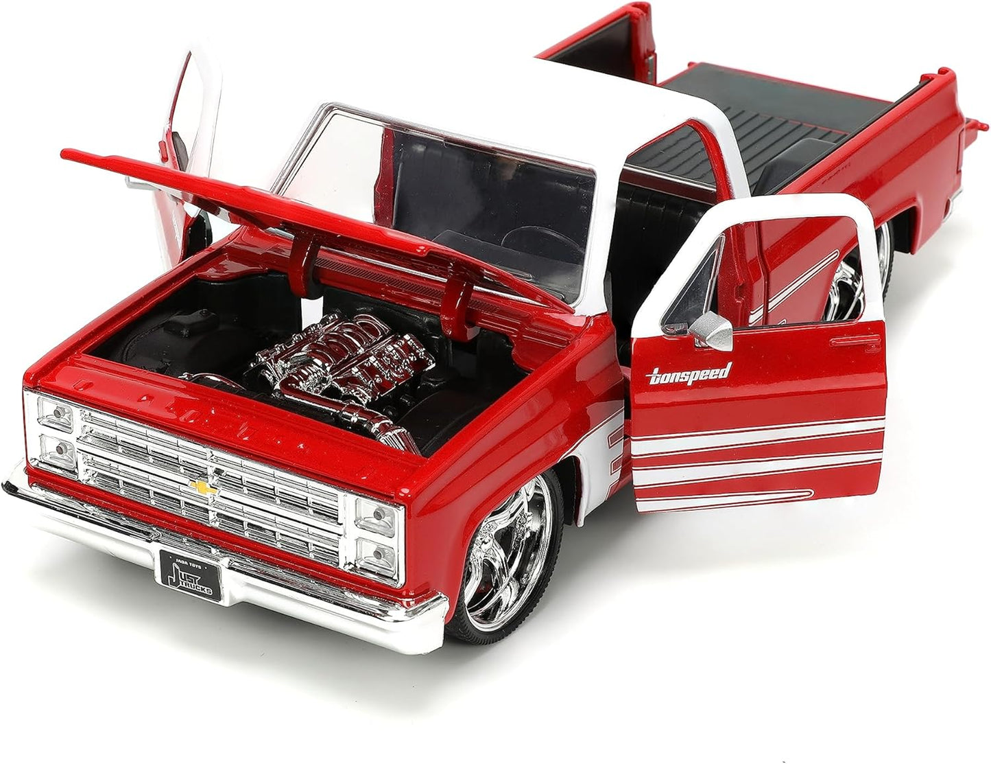 Just Trucks 1:24 1985 Chevy C10 Die-Cast Truck w/Tire Rack – Red/White