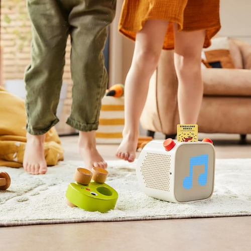 YOTO Player 3rd Gen – Kids Audio Speaker + Starter Pack