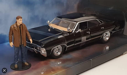 Supernatural 1:24 1967 Chevy Impala Die-cast Car w/ Dean Winchester Die-cast Figure, Toys for Kids and Adults