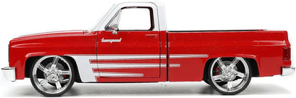 Just Trucks 1:24 1985 Chevy C10 Die-Cast Truck w/Tire Rack – Red/White