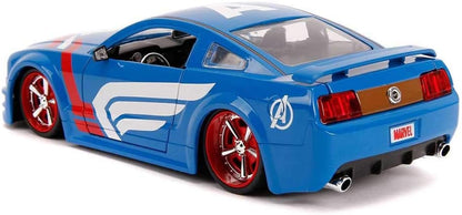 Jada 1:24 Diecast 2006 Ford Mustang GT with Captain America Figure