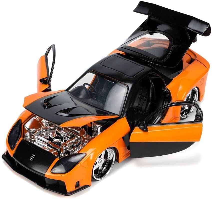 Jada Toys Fast & Furious 1:24 1995 Mazda RX-7 Widebody Die-Cast Car w/Han's 2.75" Die-Cast Figure